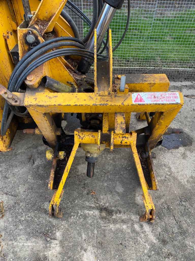 McConnell power arm PA92 hedge cutter
