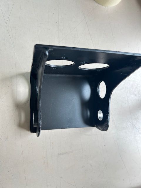 Pedalboard support for Lamborghini Miura