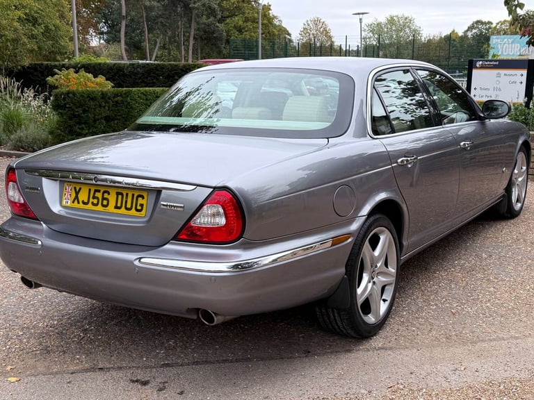 2007 Jaguar XJ 2.7 XJ Executive TDVi Auto 4dr Saloon Diesel Automatic
