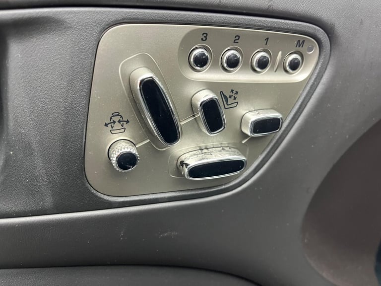 2010 Jaguar XKR 5.0 V8 Auto Euro 5 2dr COUPE Petrol Automatic