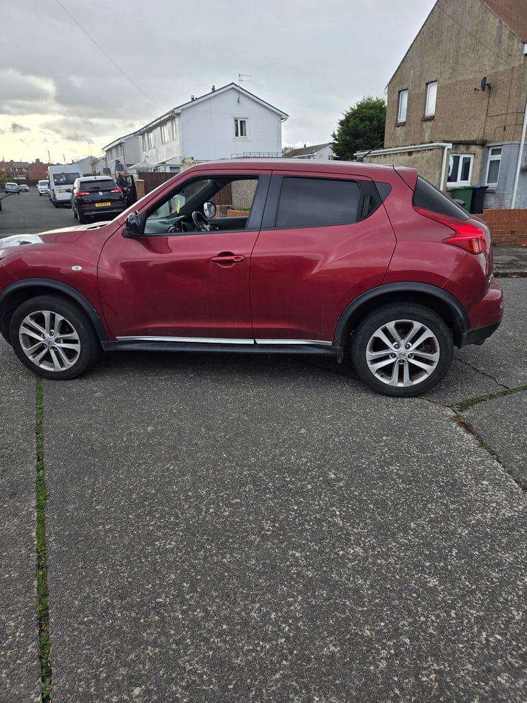 Nissan, JUKE, Hatchback, 2012, Manual, 1461 (cc), 5 doors