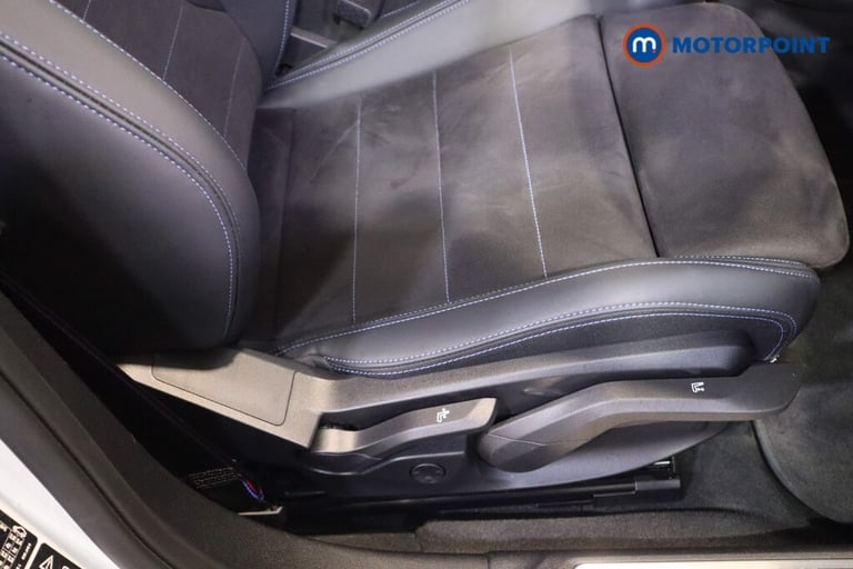 2025 BMW 1 Series M135 xDrive 5dr Step Auto Hatchback Petrol Automatic