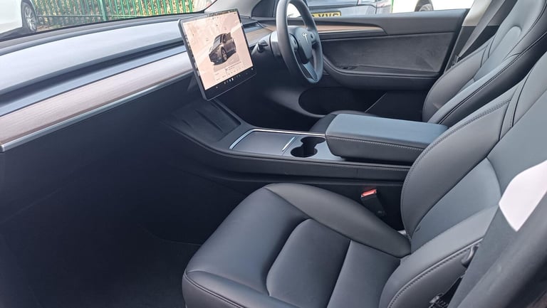 2023 Tesla Model Y (Dual Motor) Long Range Auto 4WDE 5dr MPV Electric Automatic