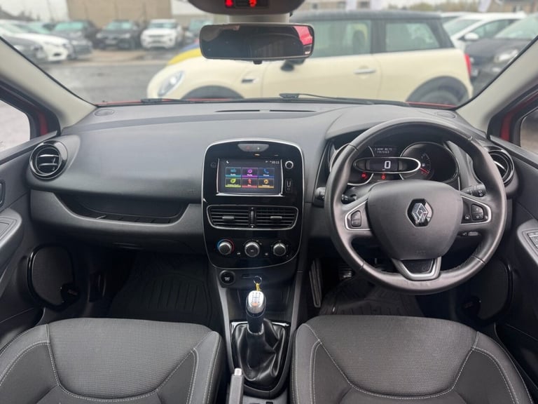 2017 Renault Clio 1.2 16V Dynamique Nav Hatchback 5dr Petrol Manual Euro 6 (75 ps) Hatchback Petr...