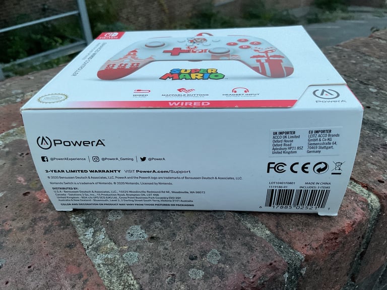 POWERA Joy-Con Charging Dock SUPER MARIO  ENHANCED WIRED CONTROLLER - New | Sealed