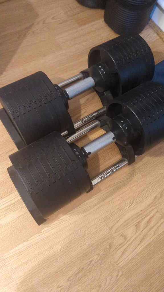 image for Adjustable Dumbbells 2-32kg x2