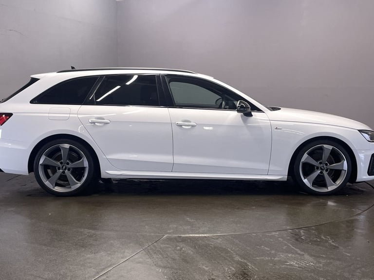 2020 70 AUDI A4 AVANT 2.0 TFSI 35 BLACK EDITION ESTATE 5DR PETROL S TRONIC EURO 