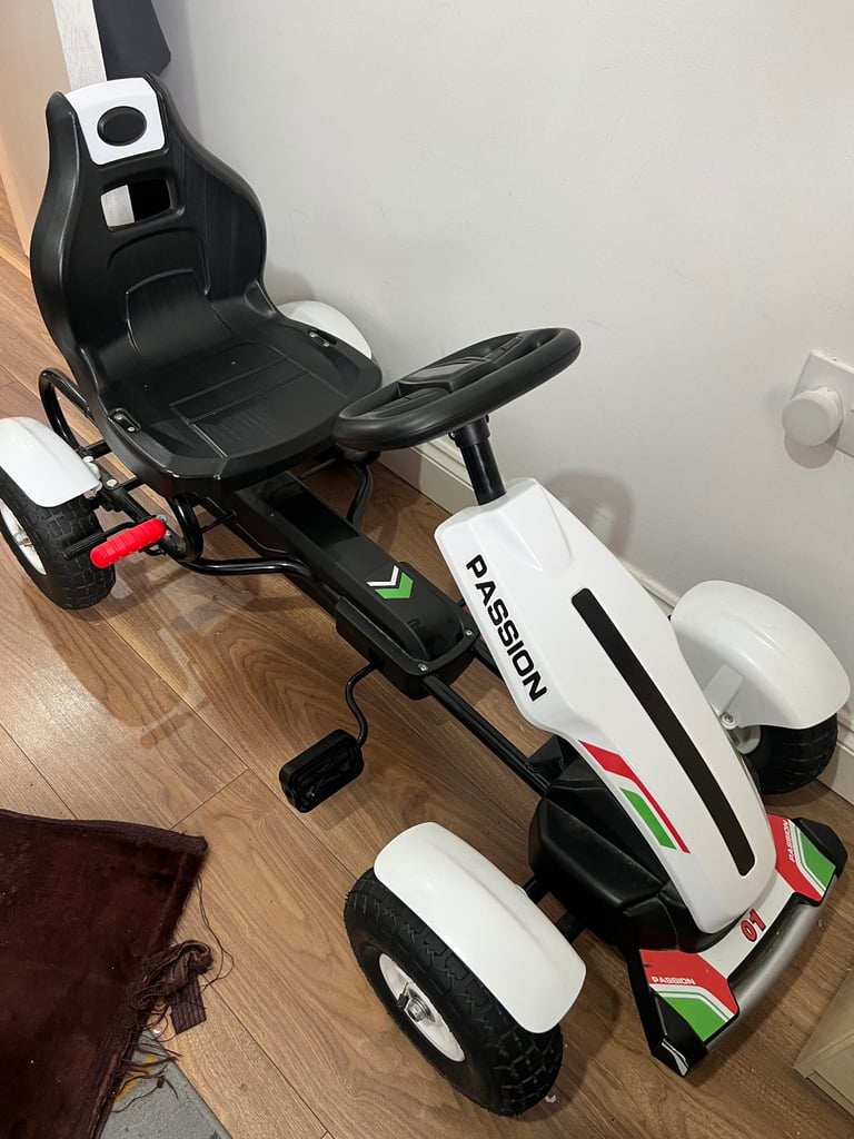 image for Tommy Toys Kids Pedal Go Kart White