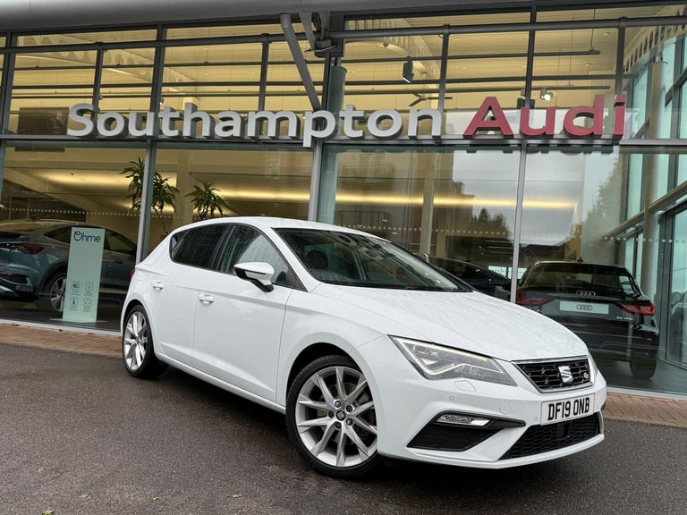 image for  SEAT Leon 2.0 TSI FR Sport Hatchback 5dr Petrol DSG Euro 6 (s/s) (190 ps) Petrol Automatic