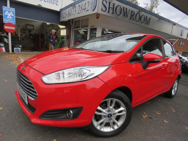 2016 Ford Fiesta 1.0T EcoBoost Zetec Euro 6 (s/s) 5dr HATCHBACK Petrol Manual