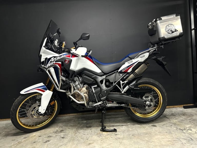 2018 18-PLATE HONDA AFRICA TWIN CRF1000 14,709 MILES * IMMACULATE * EXTRAS *