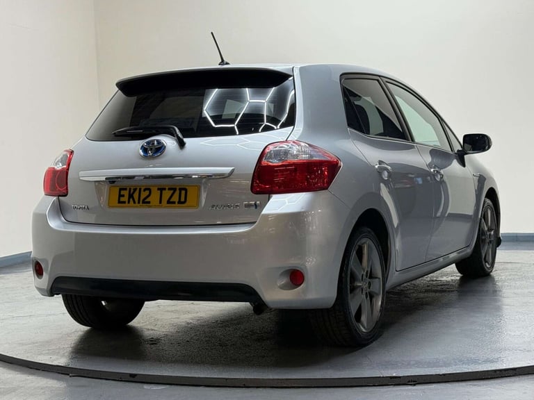 2012 Toyota Auris 1.8 VVT-h T Spirit CVT Euro 5 (s/s) 5dr Hatchback Hybrid Automatic