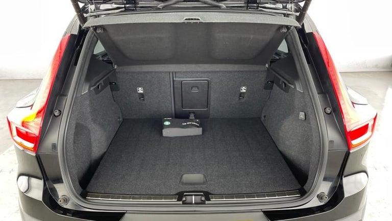 2021 Volvo XC40 Inscription T3 manual Manual SUV Petrol Manual