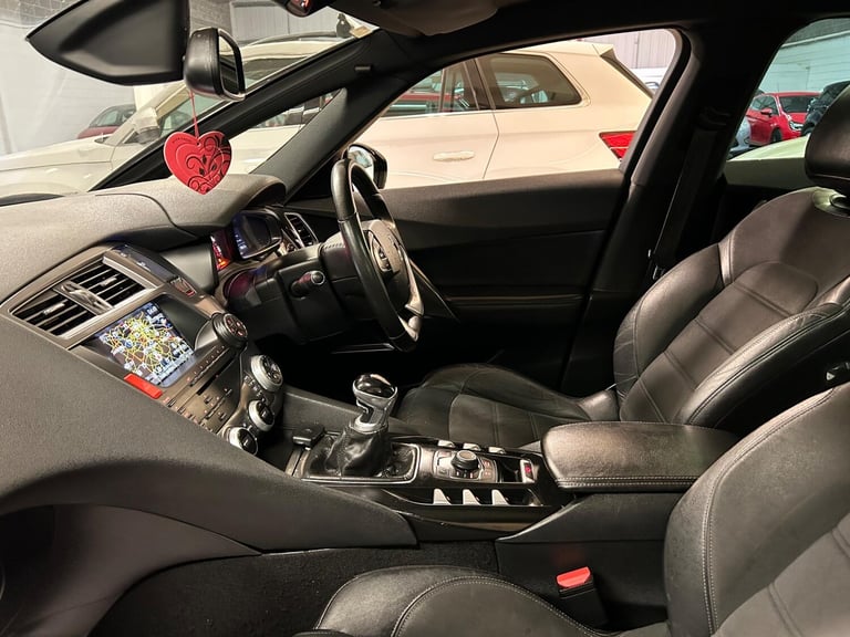 2013 Citroen DS5 2.0 HDi DStyle Euro 5 5dr HATCHBACK Diesel Manual