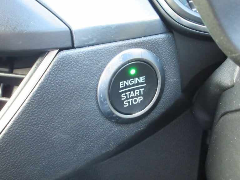 2019 Ford Focus 1.0T EcoBoost Active Hatchback 5dr Petrol Manual Euro 6 (s/s) (125 ps) HATCHBACK ...