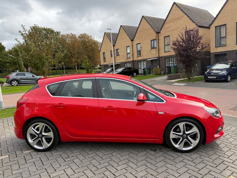 Vauxhall Astra | 1.7 Diesel | 97k Miles | FSH | MOT March 26