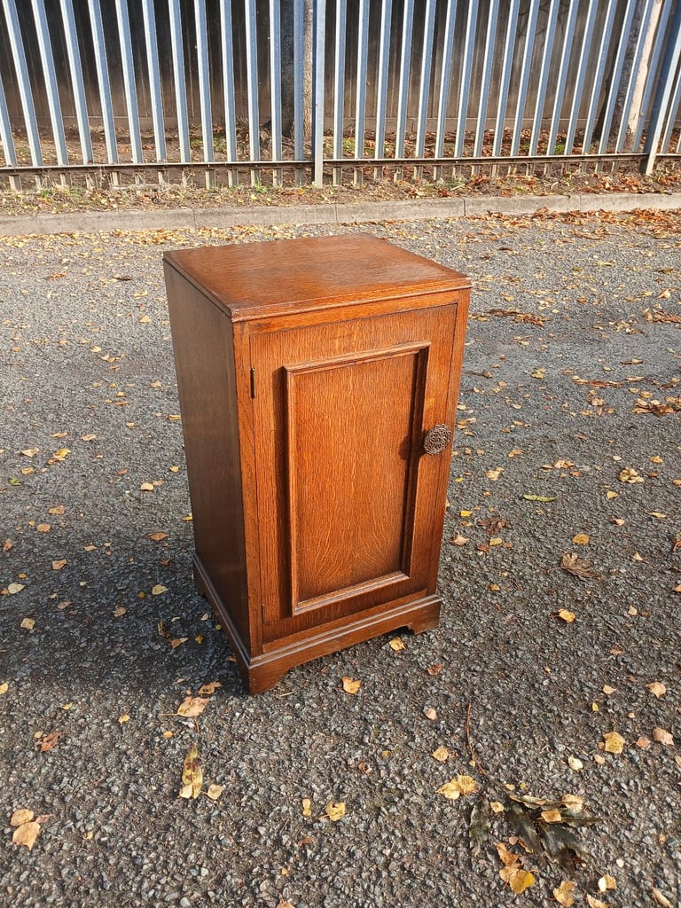 image for Oak 1960's Era Bedside Cabinet 