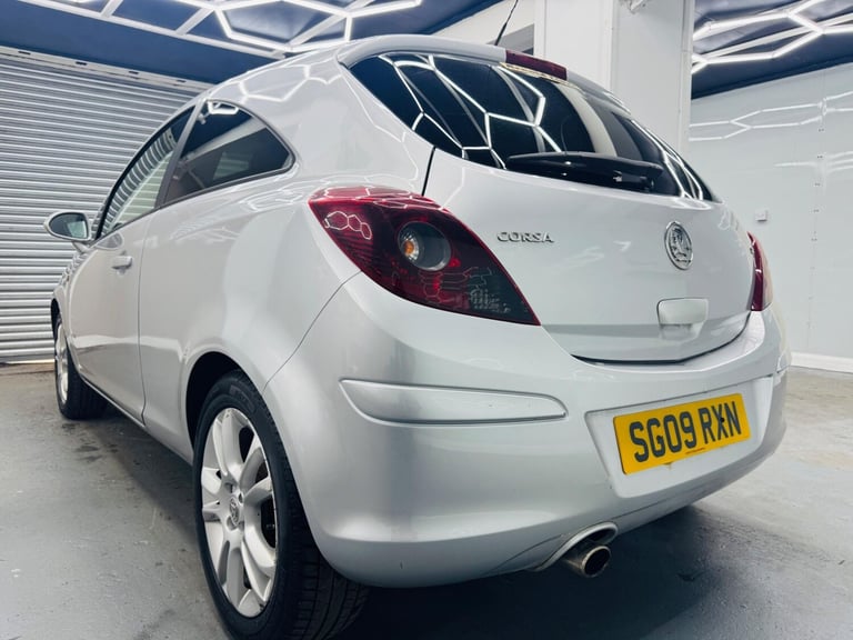 2009 Vauxhall Corsa 1.2i 16v SXi 3dr HATCHBACK Petrol Manual