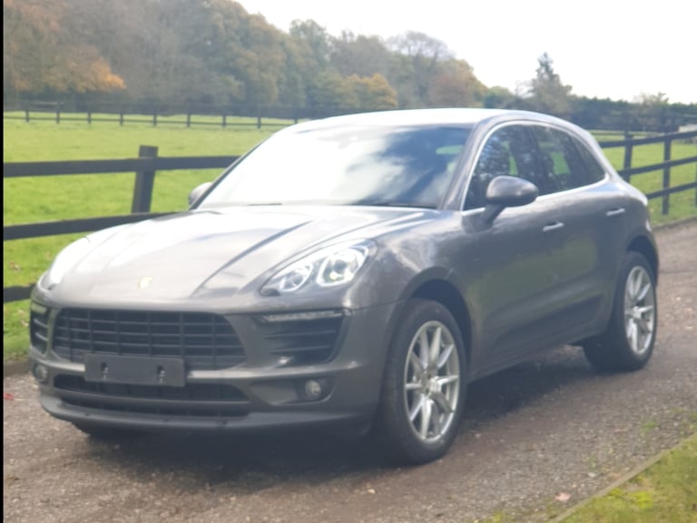 PORSCHE MACAN S (2015) 3.0 TD V6 S SUV 5dr Diesel PDK 4WD Euro 6 260P/S STUNNING