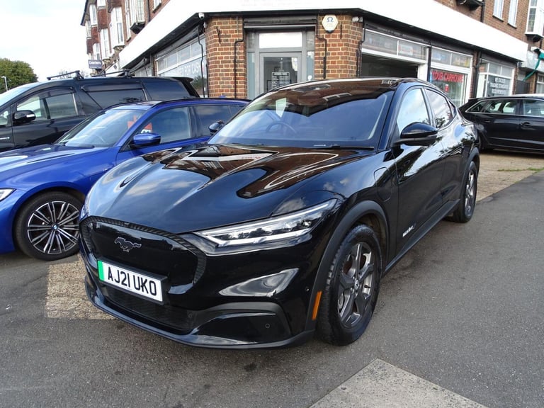 2021 Ford Mustang Mach-E Extended Range 91kWh Premium SUV 5dr Electric Automatic (294 ps) HATCHBA...