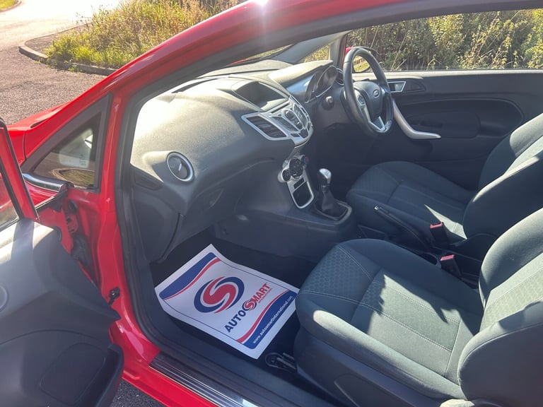 2012 Ford Fiesta 1.4 Zetec 3dr HATCHBACK Petrol Manual