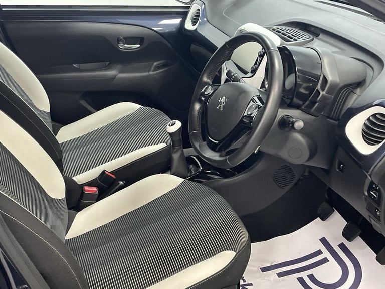 2018 Peugeot 108 1.2 PureTech Collection Hatchback 5dr Petrol Manual Euro 6 (82 ps) - AA INS Hatc...