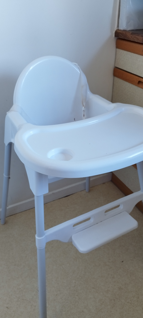 High chair for infant and toddler