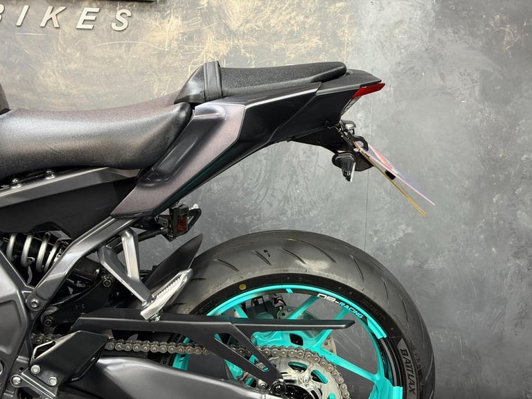 2024 Yamaha MT-09 900 Hyper-naked Euro 5