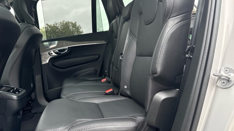 2024 Volvo XC90 2.0 B5P [250] Ultra Dark 5dr AWD Geartronic Petrol Estate Estate Petrol Automatic