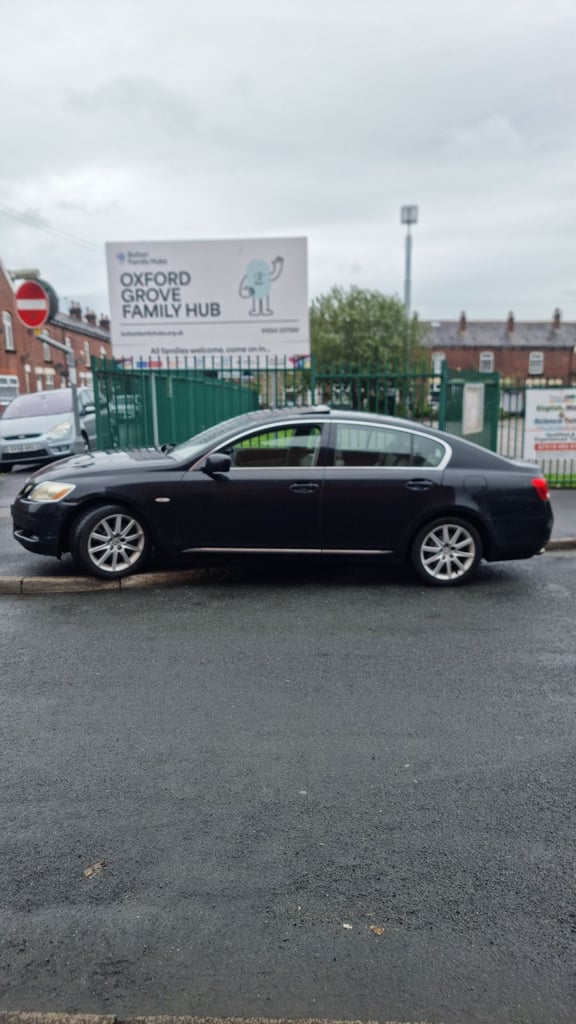 GS300 V6 245HP AUTO PXWELCOME 