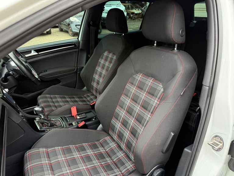 2022 Volkswagen Golf 2.0 TSI BlueMotion Tech GTI Hatchback 5dr Petrol DSG Euro 6 (s/s) (220 ps) P...