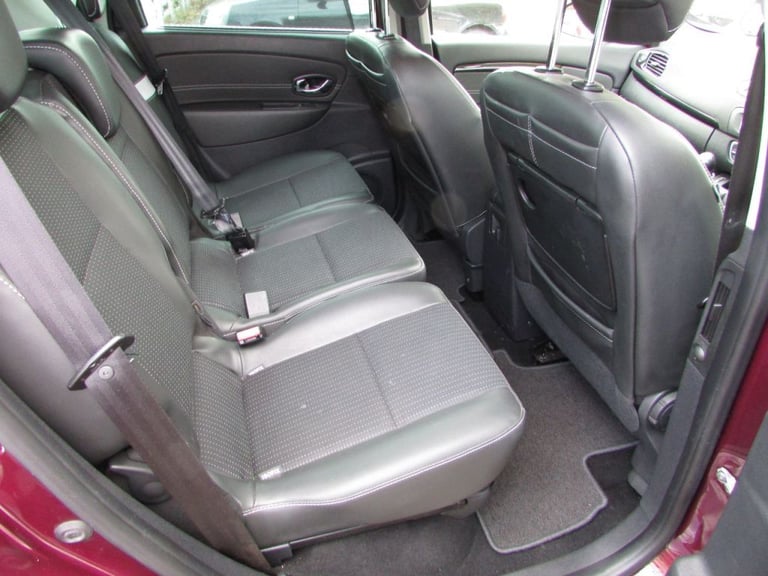  Renault Scenic 1.5 dCi Dynamique TomTom Energy 5dr [Start Stop] Diesel