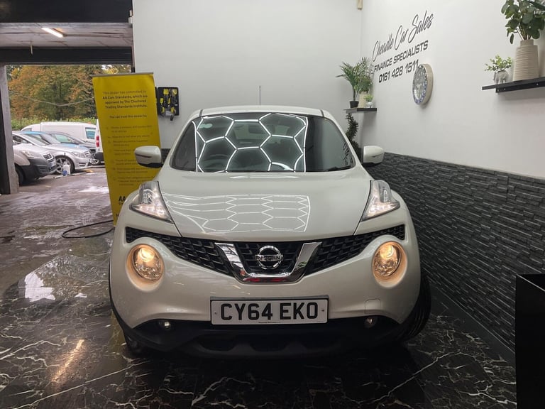 2014 Nissan Juke 1.6 Acenta Premium XTRON Euro 5 5dr HATCHBACK Petrol Automatic