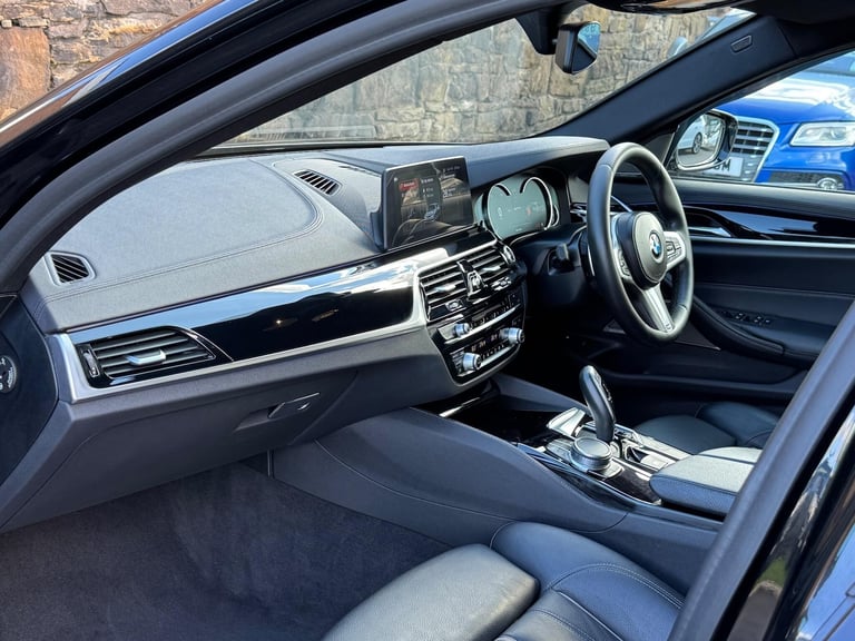2018 BMW 5 Series 2.0 530e 9.2kWh M Sport Auto Euro 6 (s/s) 4dr SALOON Petrol/Electric Hybrid Aut...