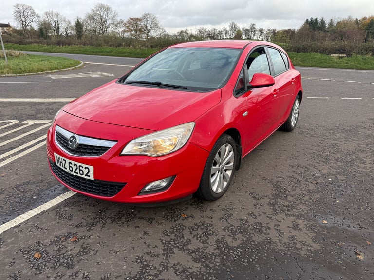 Vauxhall, ASTRA, Hatchback, 2010, Manual, 1598 (cc), 5 doors