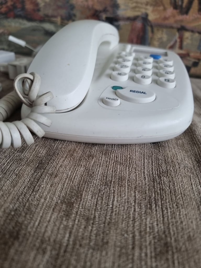 1980s CWP200 Push Button Corded White Telephone Vintage Retro