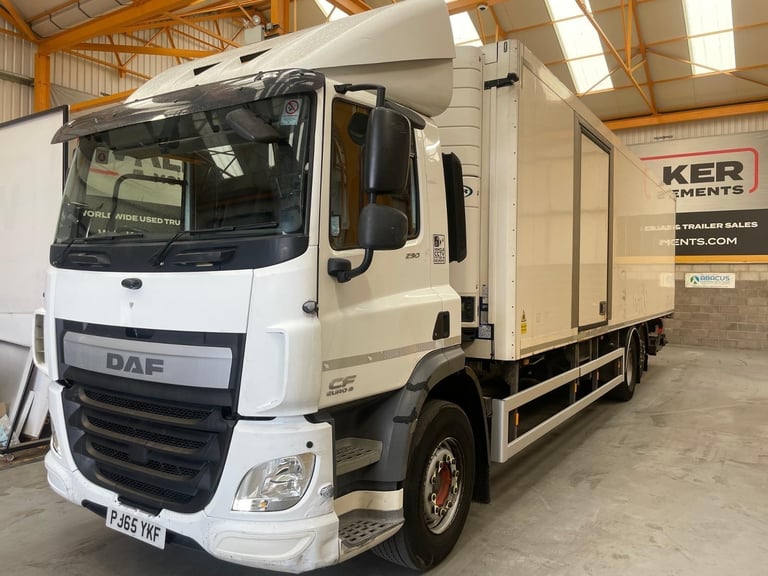DAF CF290 *EURO 6*, 6X2 26 TONNE INSULATED FRIDGE/FREEZER – 2016 – PJ65 YKF