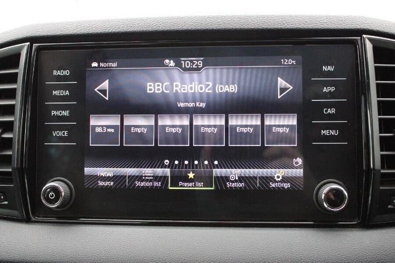 2022 Skoda Karoq 1.5 Tsi Act Sportline Suv 5dr Petrol Dsg Euro 6 (s/s) (150 Ps) ESTATE Petrol Aut...