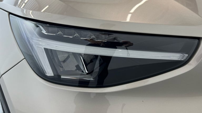 2024 Volvo XC40 Plus, B4 Mild hybrid, Petrol, Dark Estate Petrol Automatic