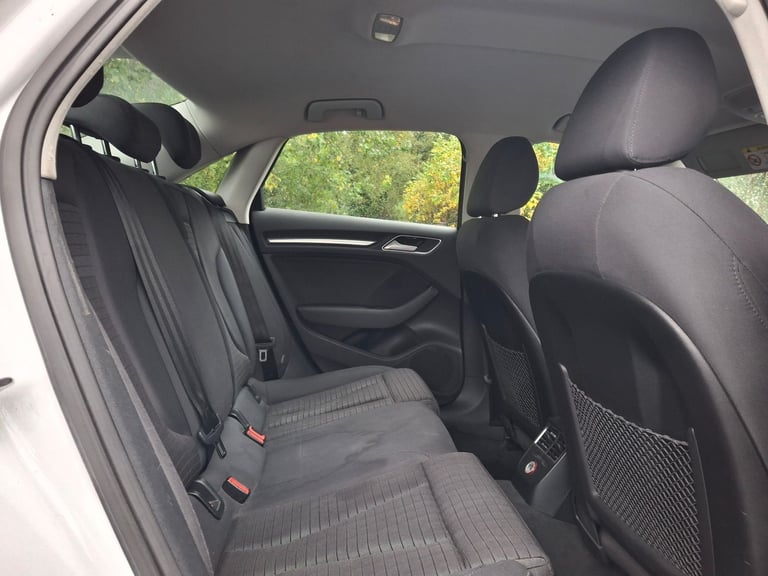 Audi, A3, Saloon, 2015, Semi-Auto, 1598 (cc), 4 doors