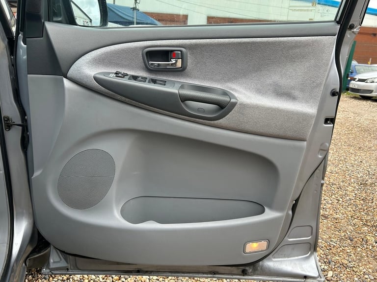 2001 Toyota Previa 2.4 CDX 5dr (7 Seats) MPV Petrol Automatic