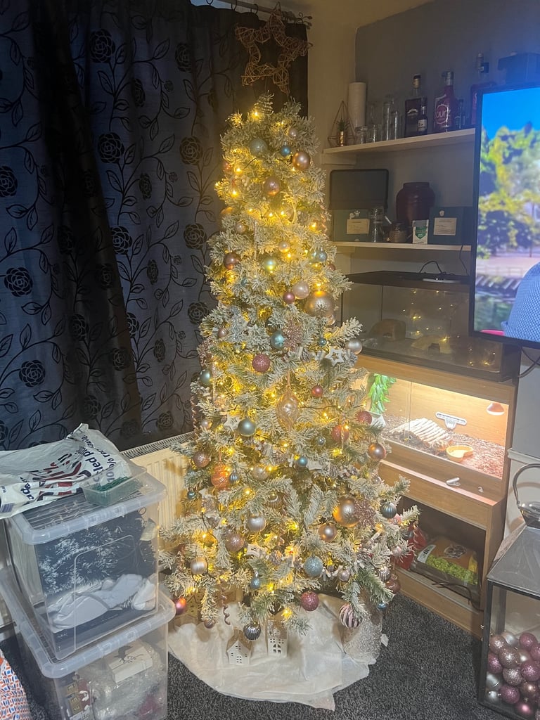 7ft flocked Christmas tree 