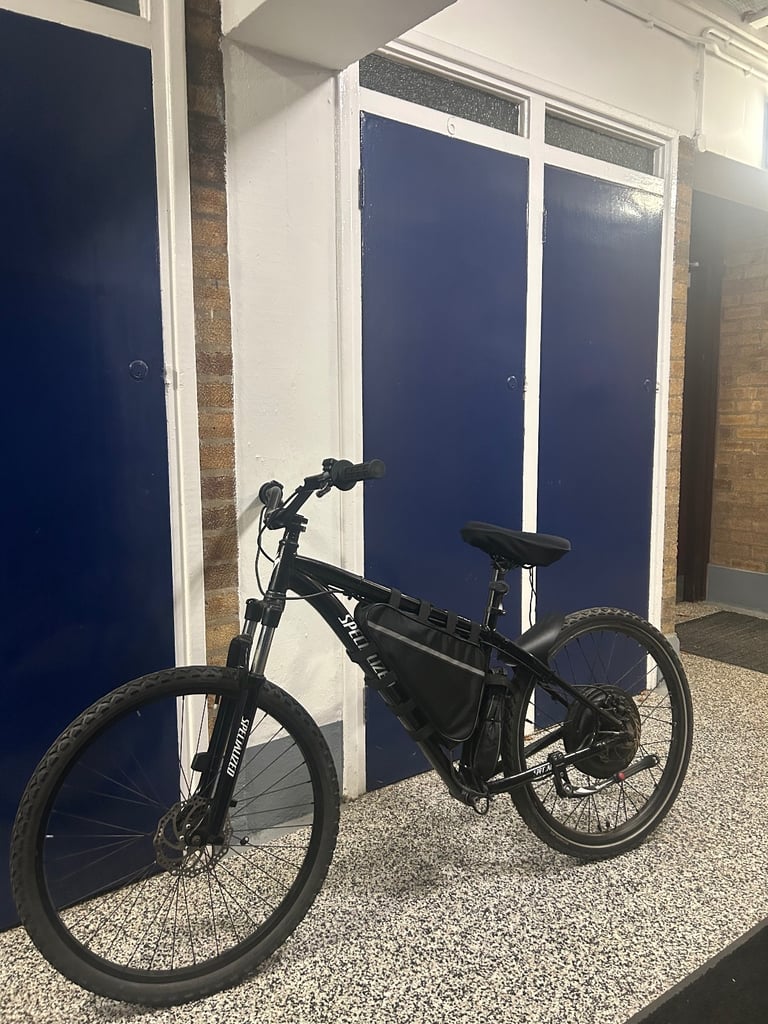 Ebike 1500W 54V 30Ah (40mph)