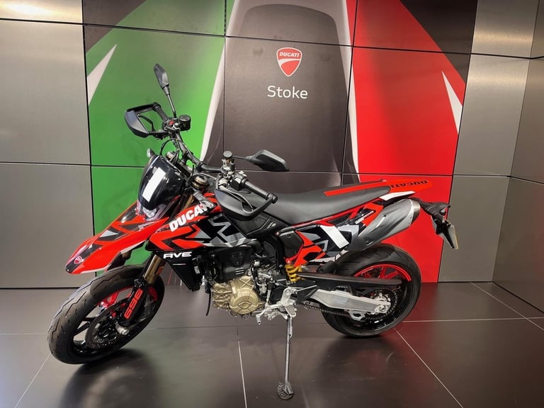 DUCATI HYPERMOTARD 698 MONO RVE BRAND NEW BIKE IN STOCK AND READY TO GO