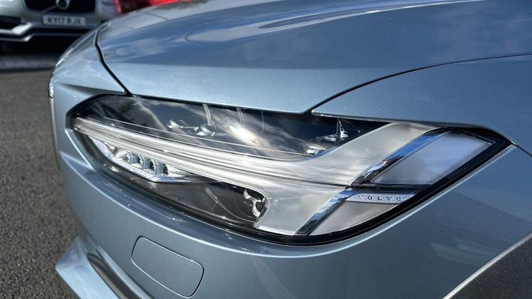 2020 Volvo V90 2.0 D5 Cross Country Plus 5dr AWD Geartronic ESTATE DIESEL Automatic