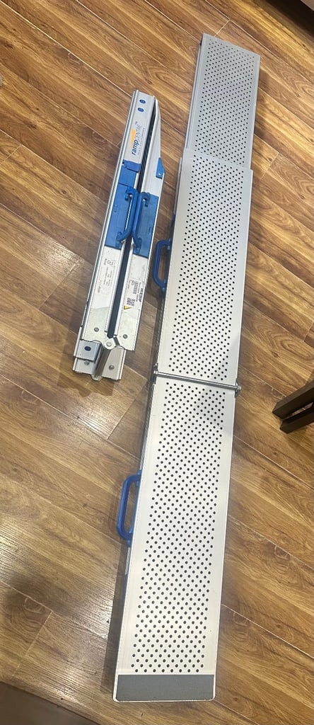 image for Aero-light broadfold ramp 