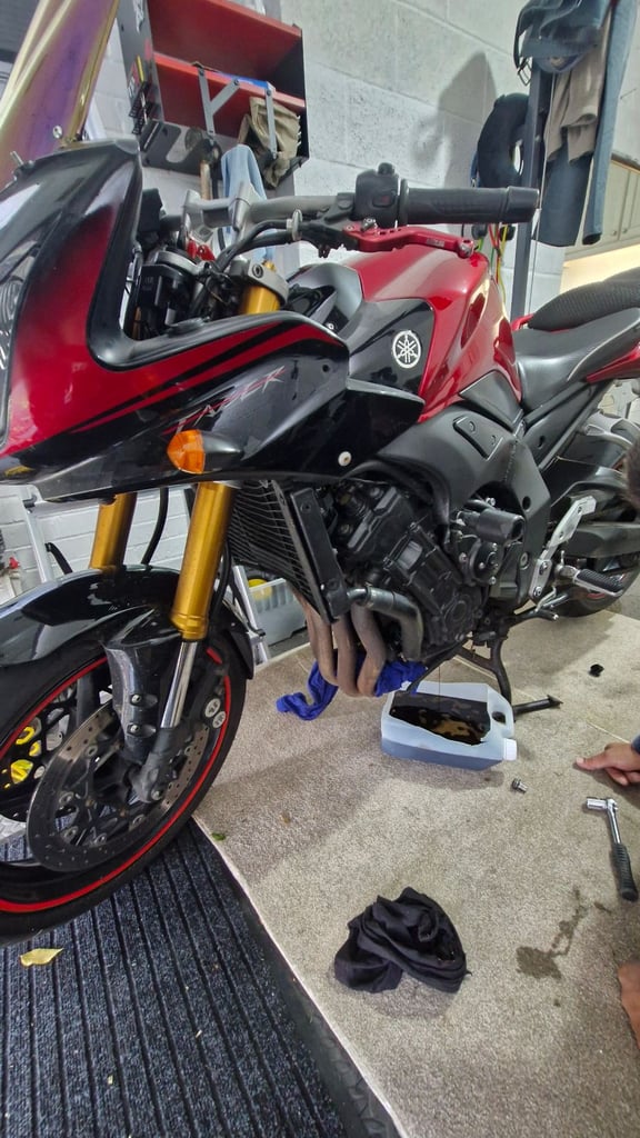 Yamaha FZ1S FAZER 2007 LAVA RED 1000CC 150bhp not fz6 r1 r6 zx6r zx10r z1 5vy 4c8 motorbike cycle  
