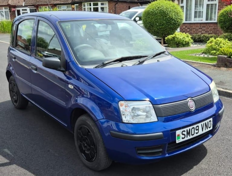 Full Service History - MOT - 22/10/2026. FIAT PANDA ACTIVE ECO - £35 TAX! - 2009 - 1.1 Petrol 5 door