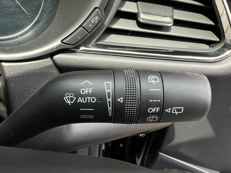 2025 Mazda CX-30 2.5 e-SKYACTIV G MHEV Exclusive-Line Euro 6 (s/s) 5dr HATCHBACK Petrol Manual