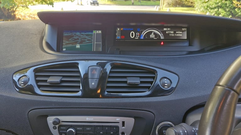 2013 Renault Scenic 1.5 dCi Dynamique TomTom 5dr MPV Diesel Manual